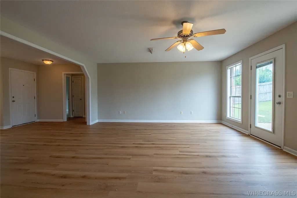 2857 Sparrow Way Enterprise AL 36330