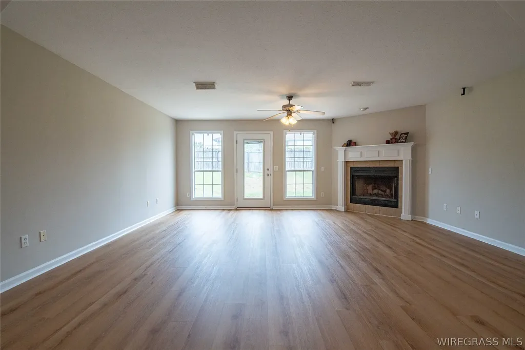 2857 Sparrow Way Enterprise AL 36330