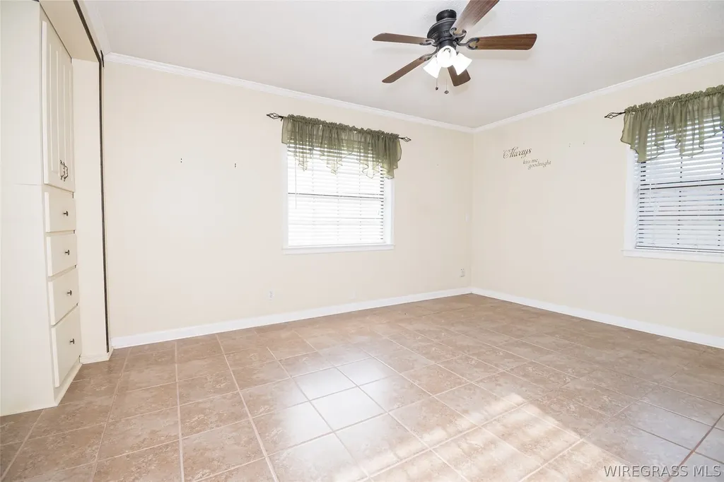 10145 Cottonwood Road Cottonwood AL 36320