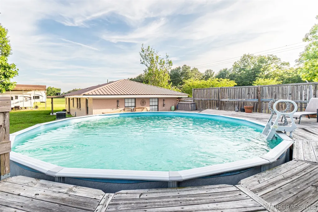 10145 Cottonwood Road Cottonwood AL 36320