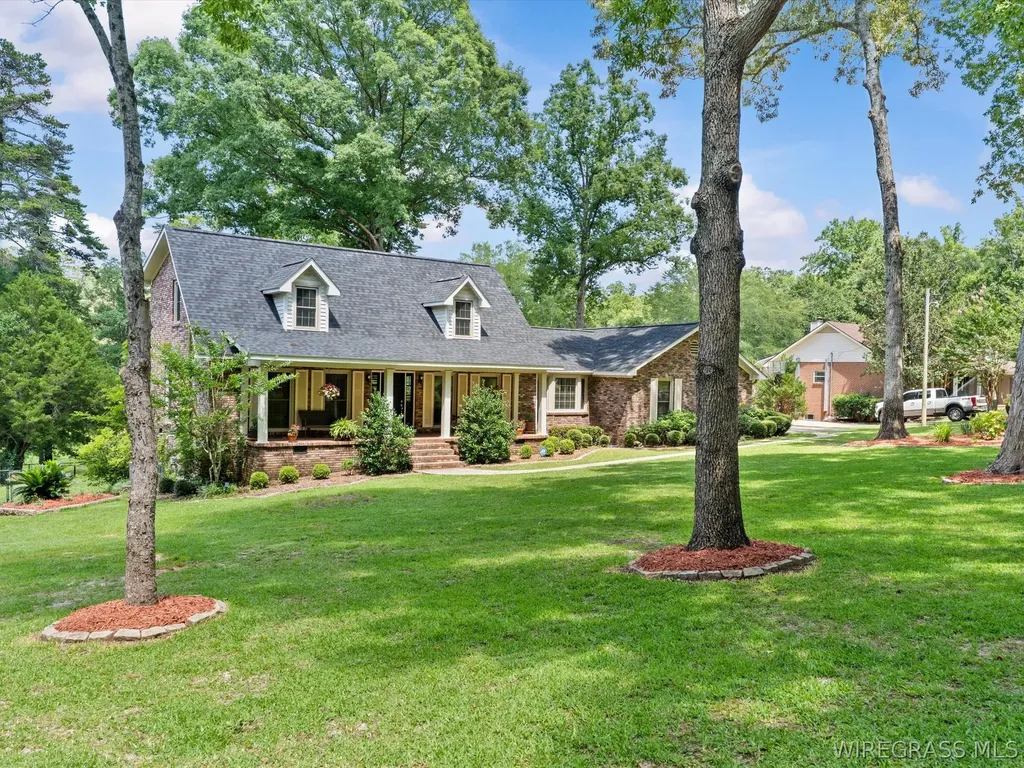 1704 Rosewood Lane Andalusia AL 36421