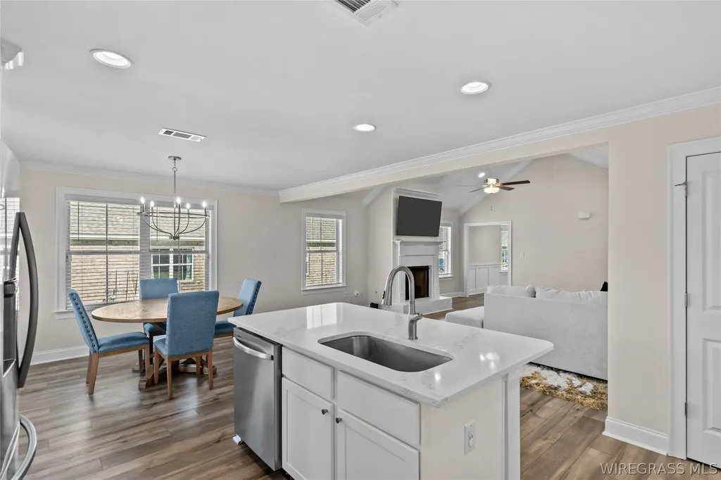 105 Hunters Hill Way Enterprise AL 36330
