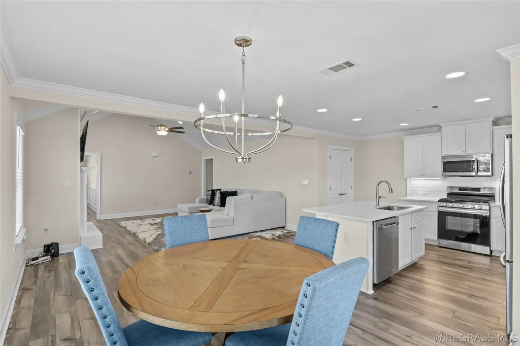105 Hunters Hill Way Enterprise AL 36330