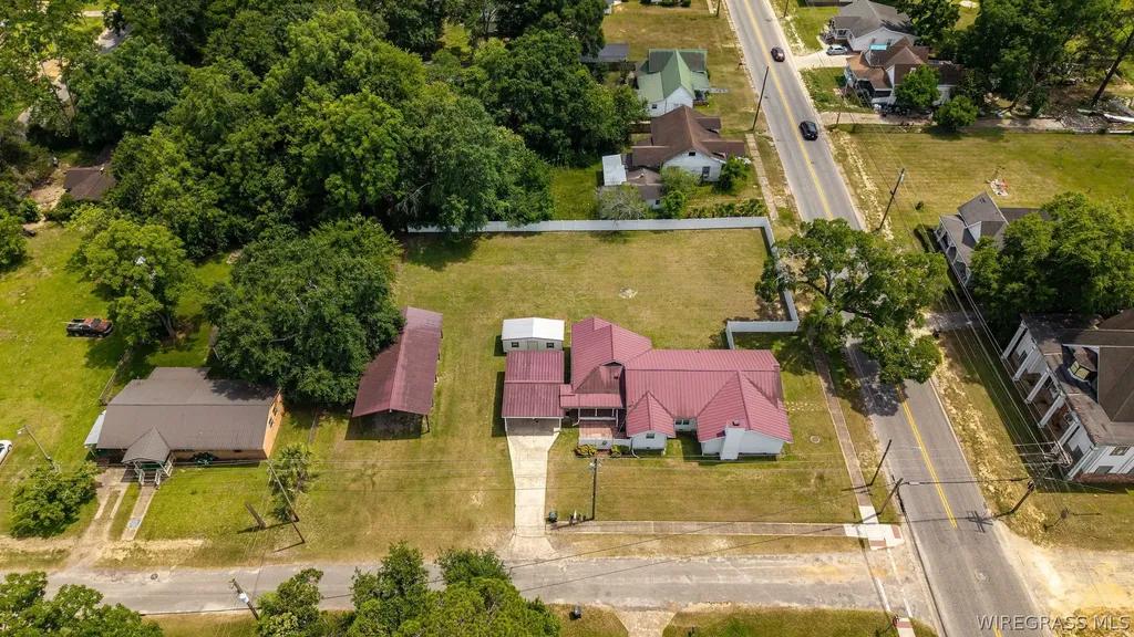 101 S Johnson Street Samson AL 36477