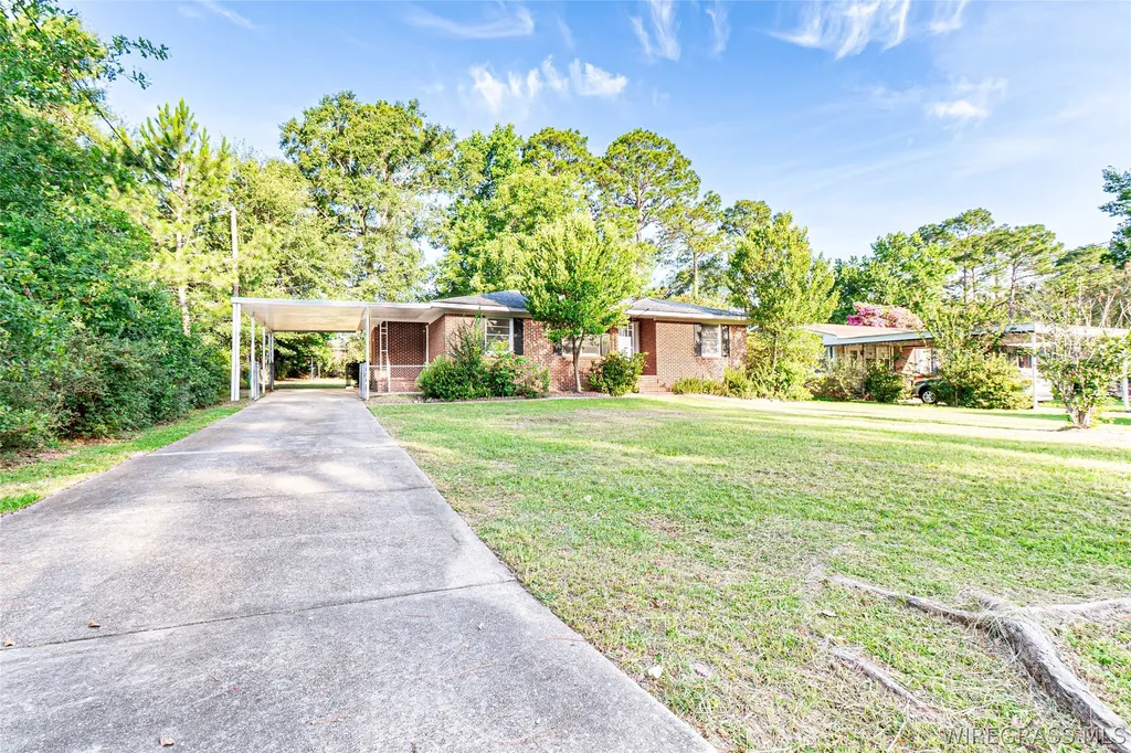 504 Highland Street Dothan AL 36301