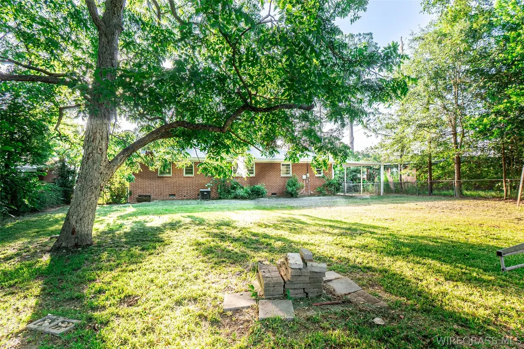 504 Highland Street Dothan AL 36301