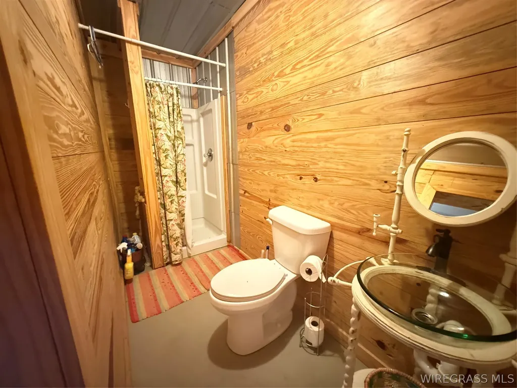 15373 Birdhouse Road Andalusia AL 36421