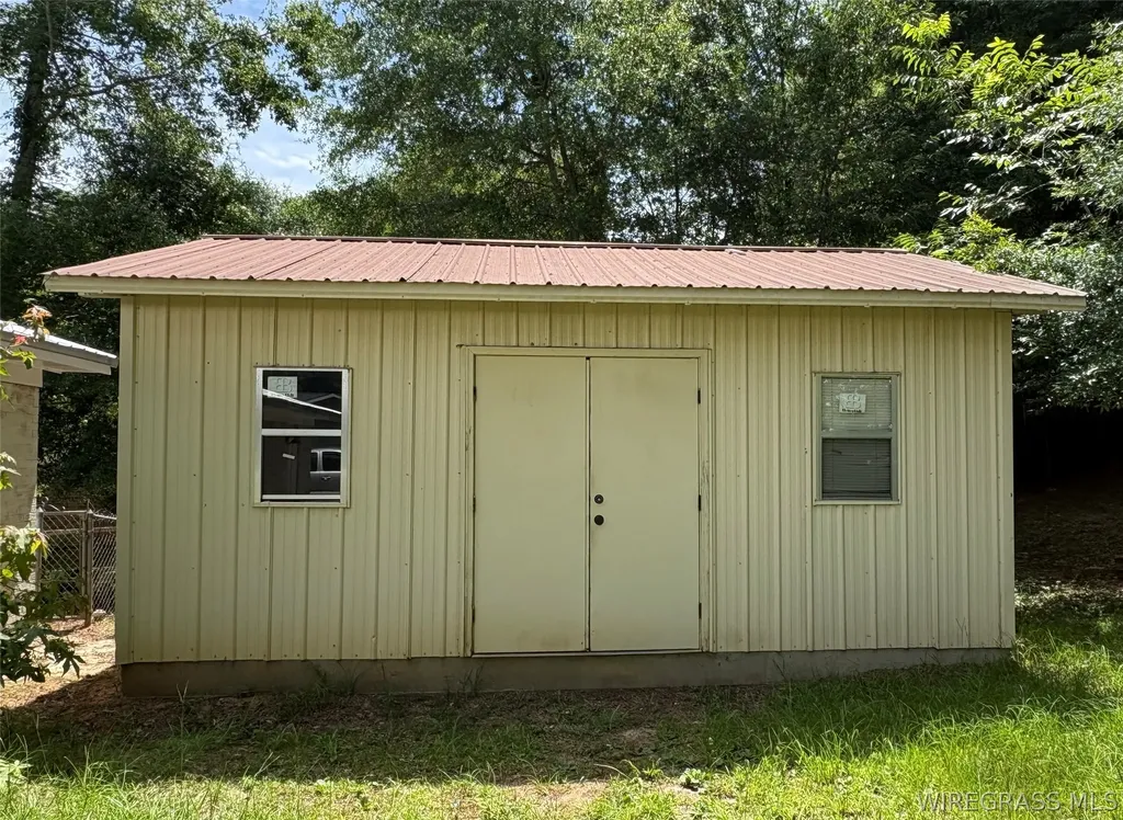 5 Vita Street Daleville AL 36322