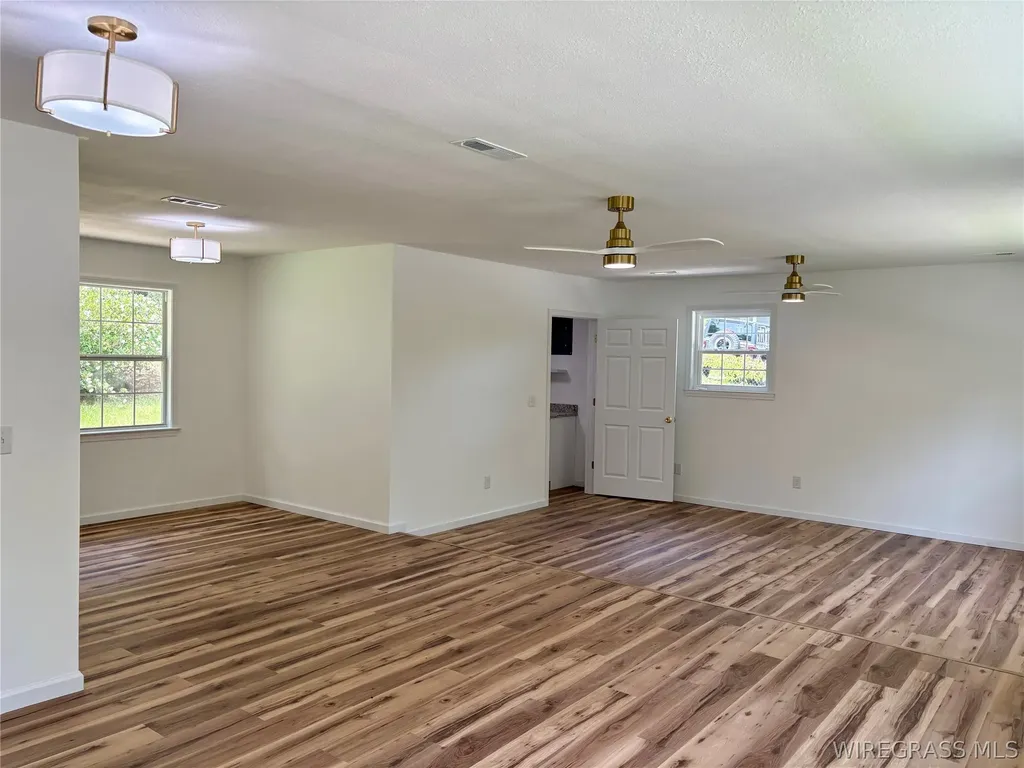 5 Vita Street Daleville AL 36322