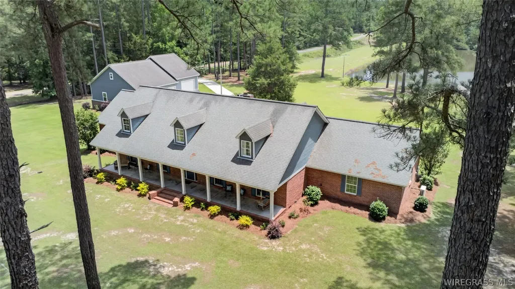 1071 Mose Ware Road Ozark AL 36360