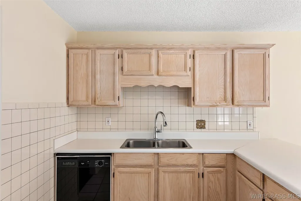 240 Foxbrier Drive Ozark AL 36360