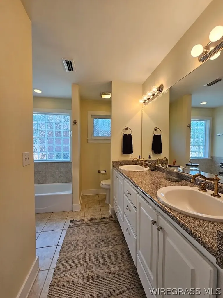 3672 Andrews Avenue Ozark AL 36360