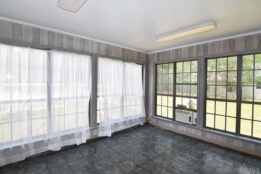 233 Rebecca Lane Ozark AL 36360