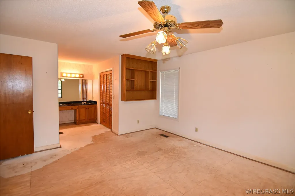 233 Rebecca Lane Ozark AL 36360