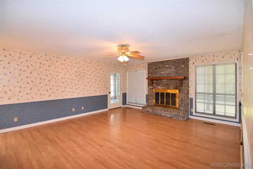 233 Rebecca Lane Ozark AL 36360