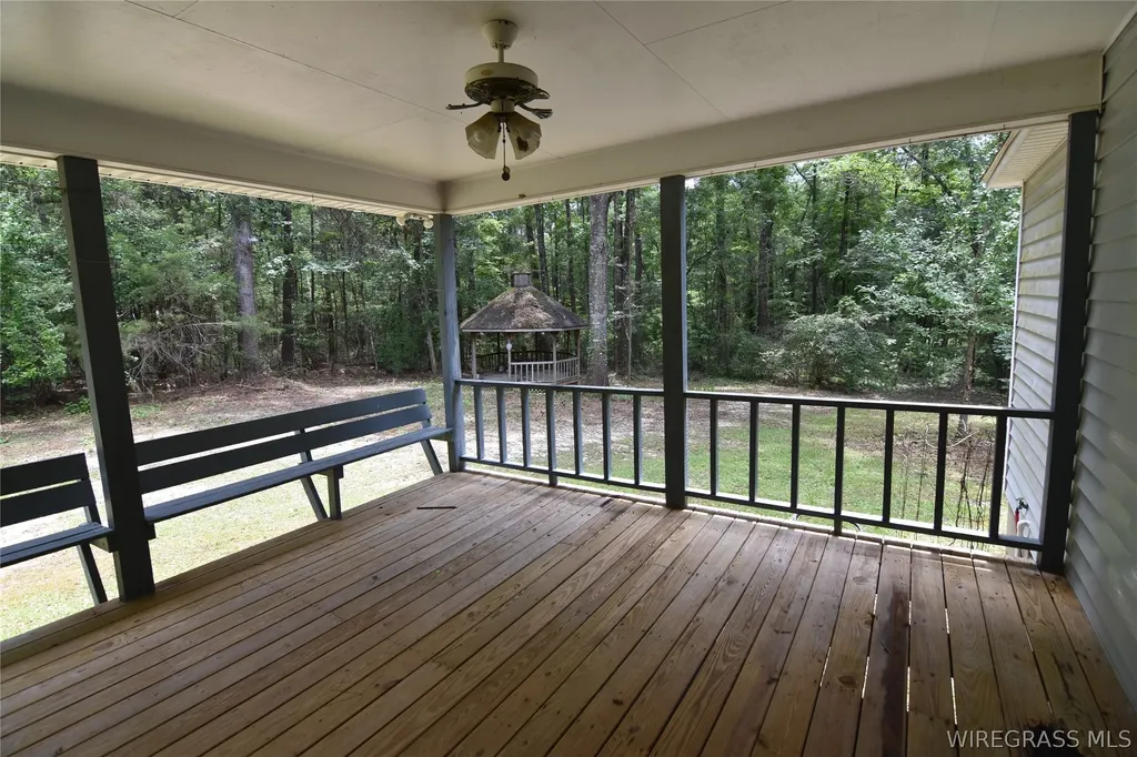 233 Rebecca Lane Ozark AL 36360