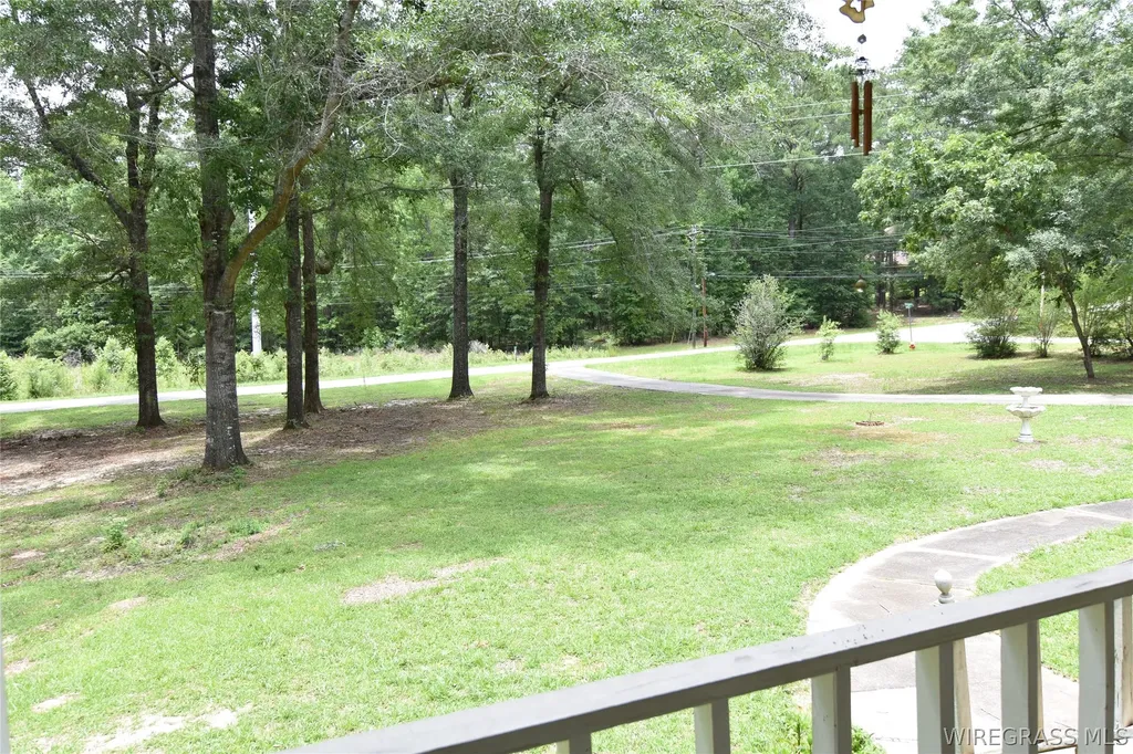 233 Rebecca Lane Ozark AL 36360