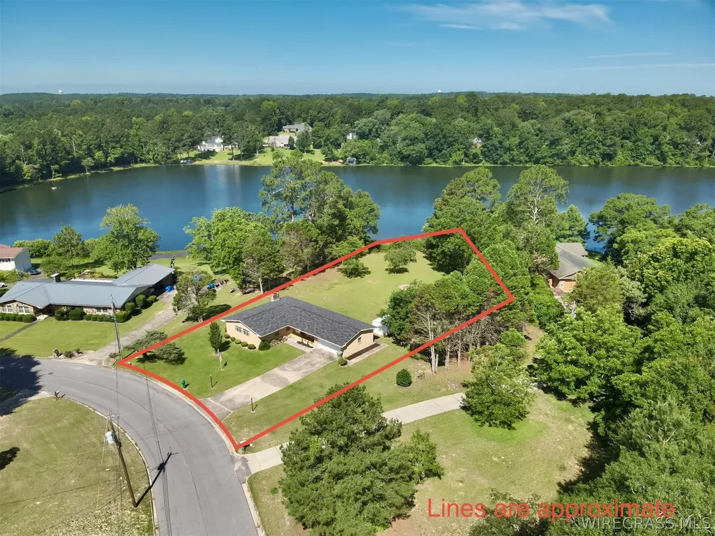 262 Cherry Lane Ozark AL 36360