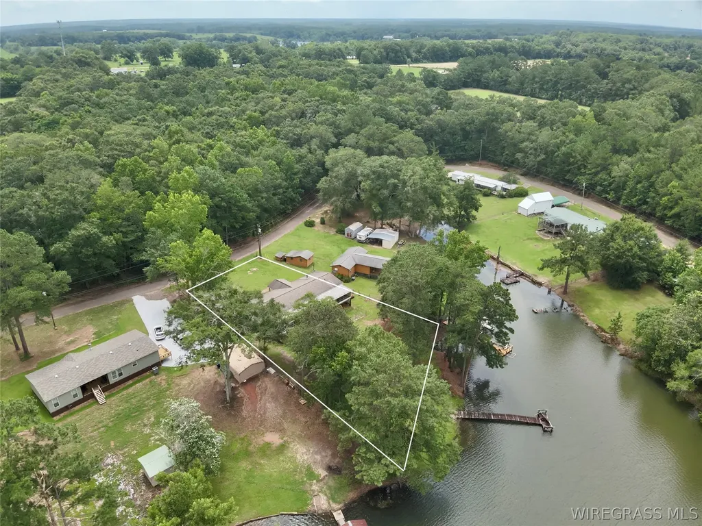 510 Windsor Lake Road Chancellor AL 36316