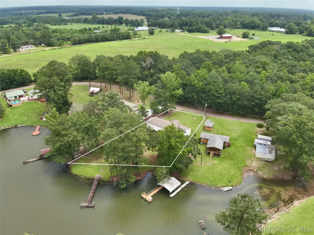 510 Windsor Lake Road Chancellor AL 36316