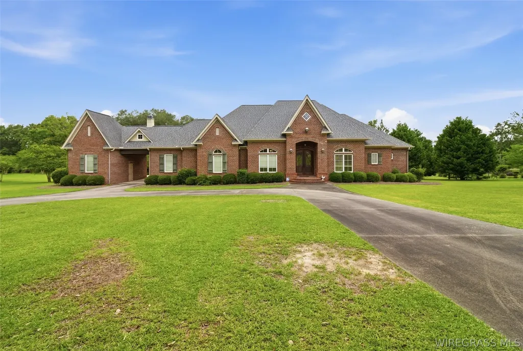208 Thornberry Place Ashford AL 36312