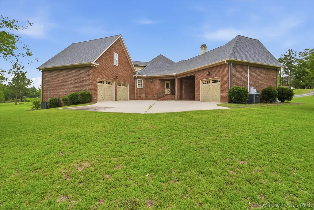 208 Thornberry Place Ashford AL 36312