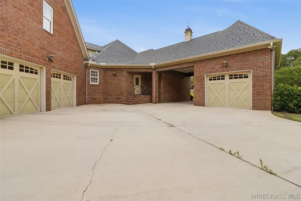 208 Thornberry Place Ashford AL 36312
