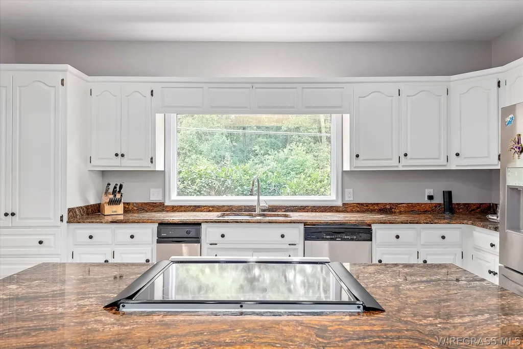 92 Laurel Breeze Drive Enterprise AL 36330