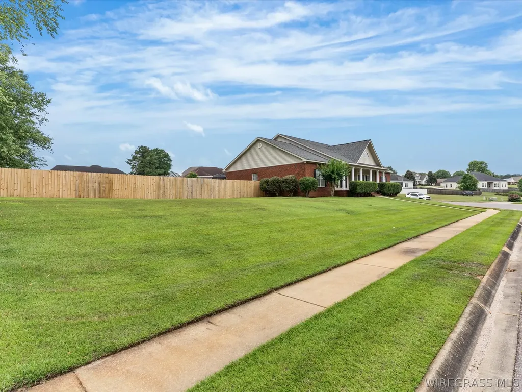 102 Commonwealth Court Enterprise AL 36330