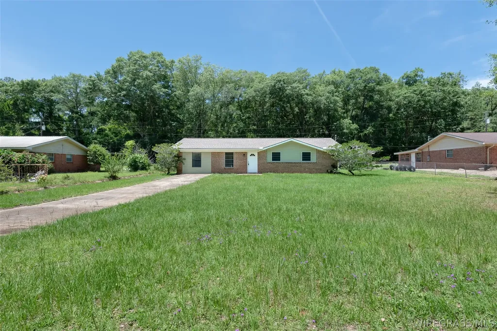 358 Grimes Road Ozark AL 36360