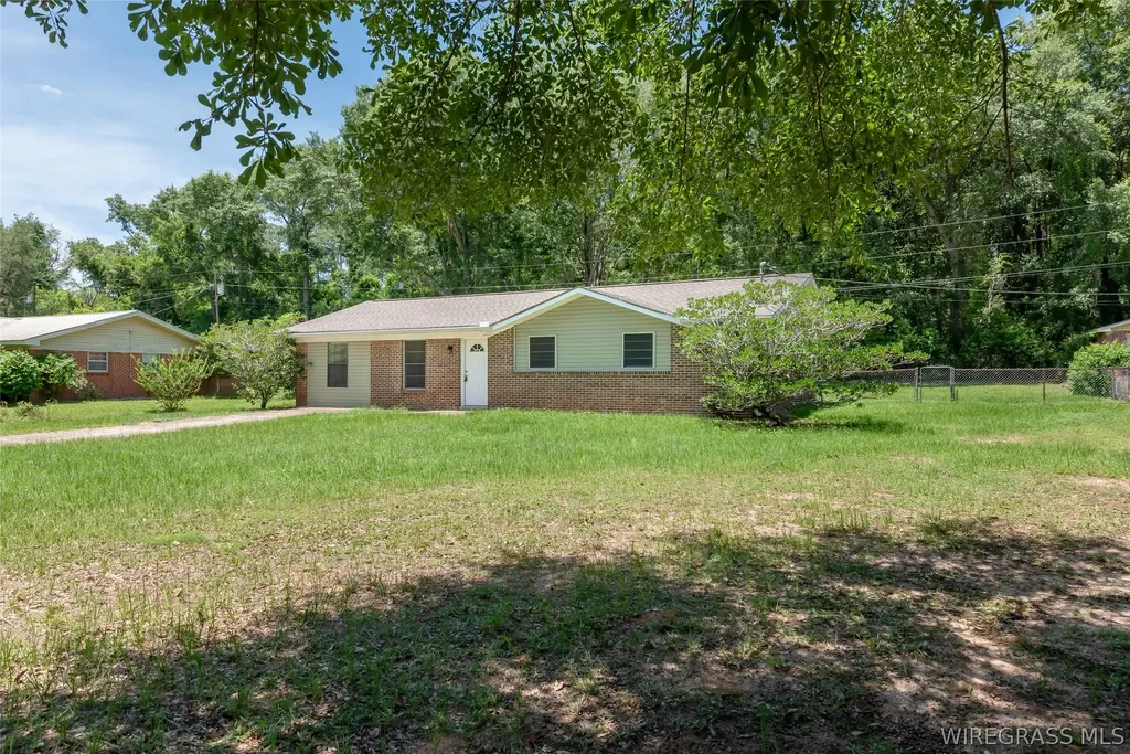 358 Grimes Road Ozark AL 36360