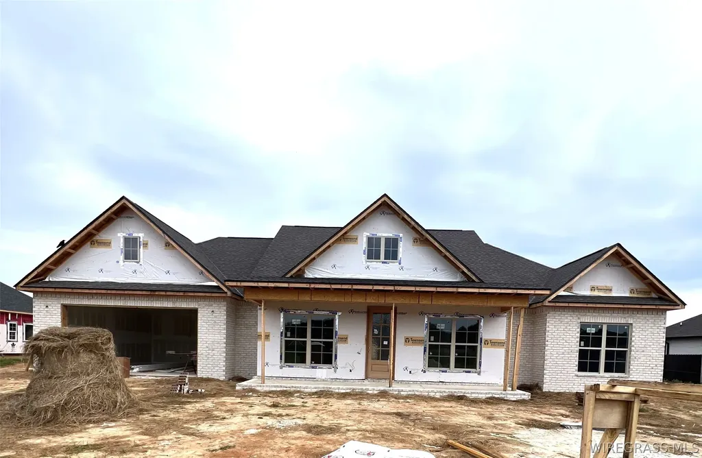 105 Sabel Drive Enterprise AL 36330