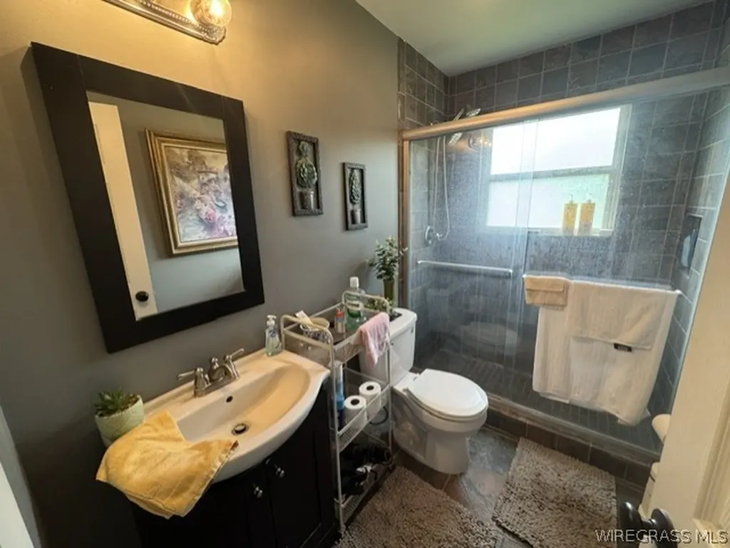 5781 State Line Road Cottonwood AL 36320