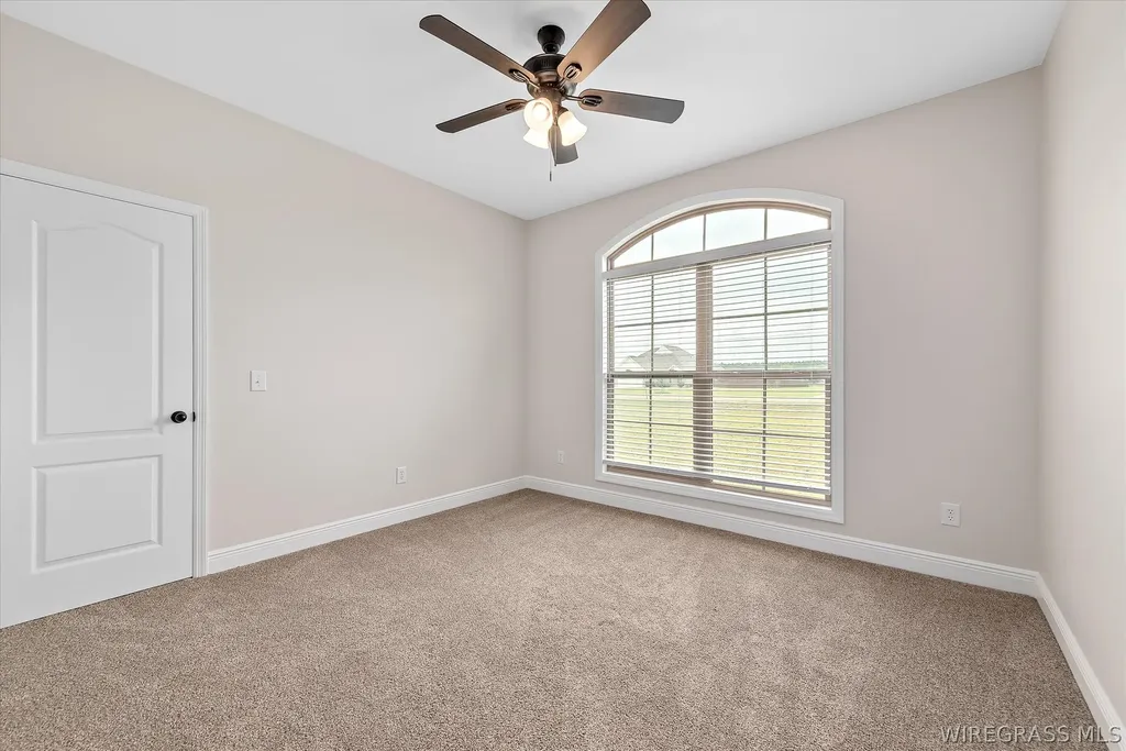 272 Sandbed Road Newton AL 36352