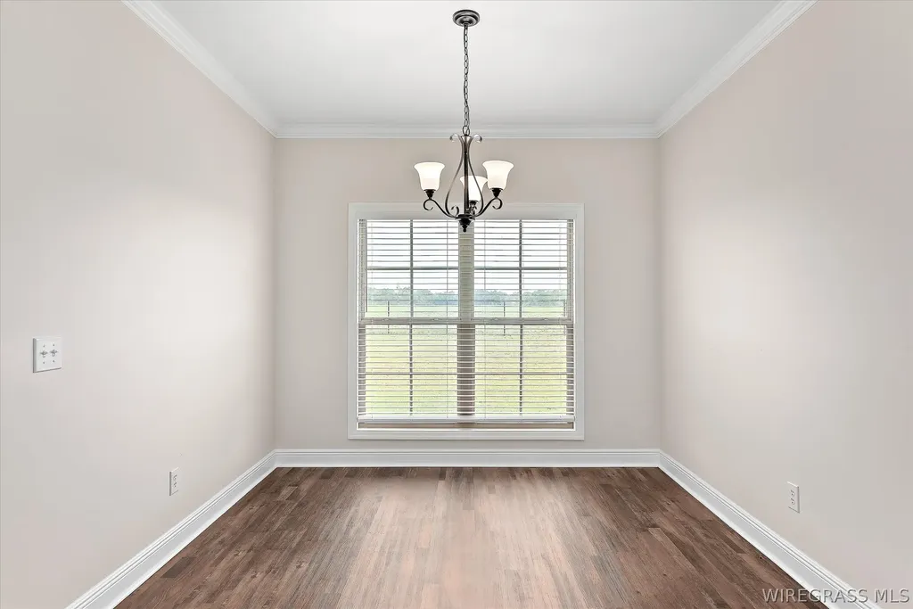 272 Sandbed Road Newton AL 36352