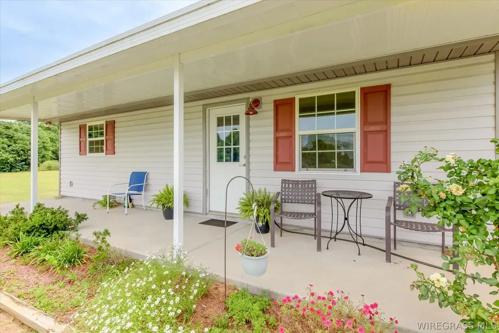 2639 County Road 6 Headland AL 36345