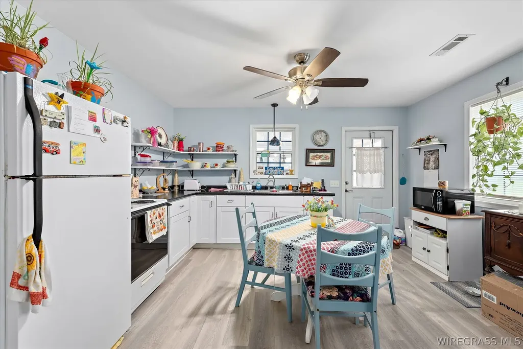 2639 County Road 6 Headland AL 36345
