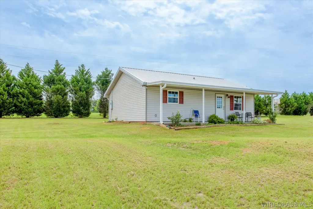2639 County Road 6 Headland AL 36345