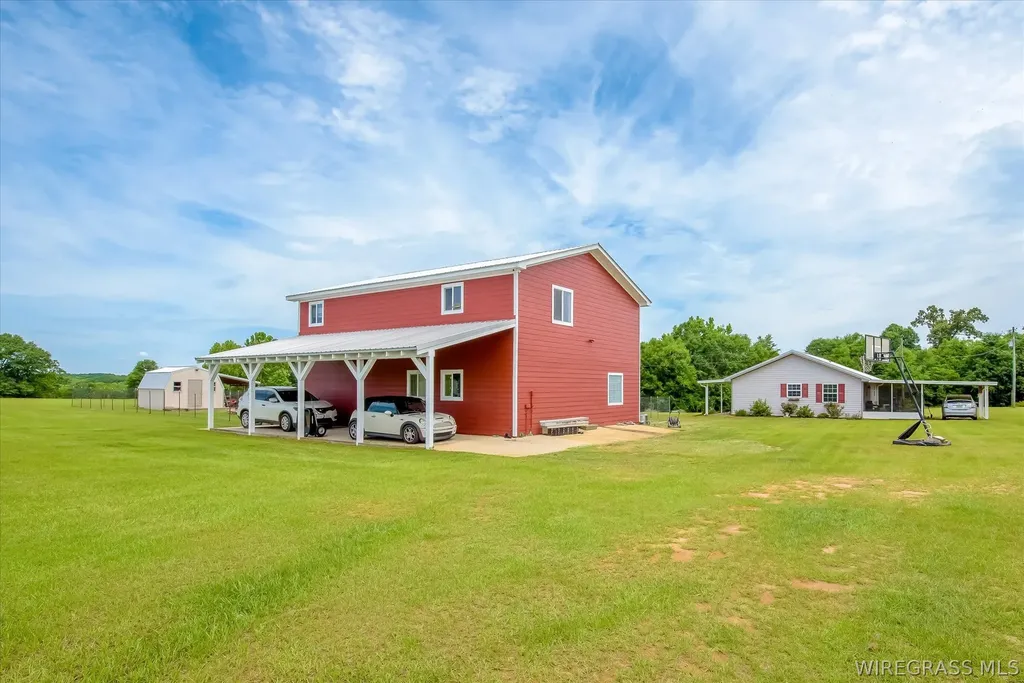 2639 County Road 6 Headland AL 36345