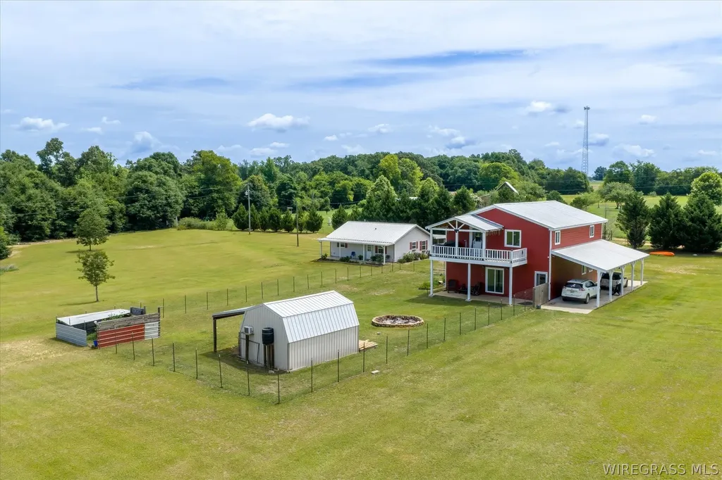 2639 County Road 6 Headland AL 36345