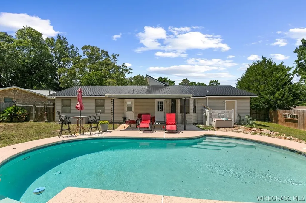 141 Birch Court Ozark AL 36360