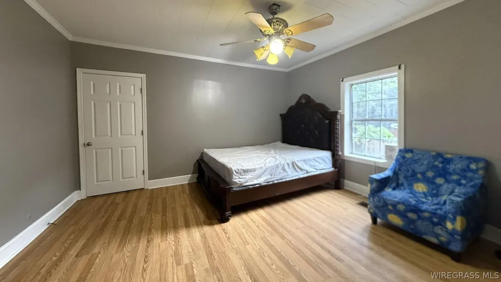 909 Crawford Avenue Enterprise AL 36330