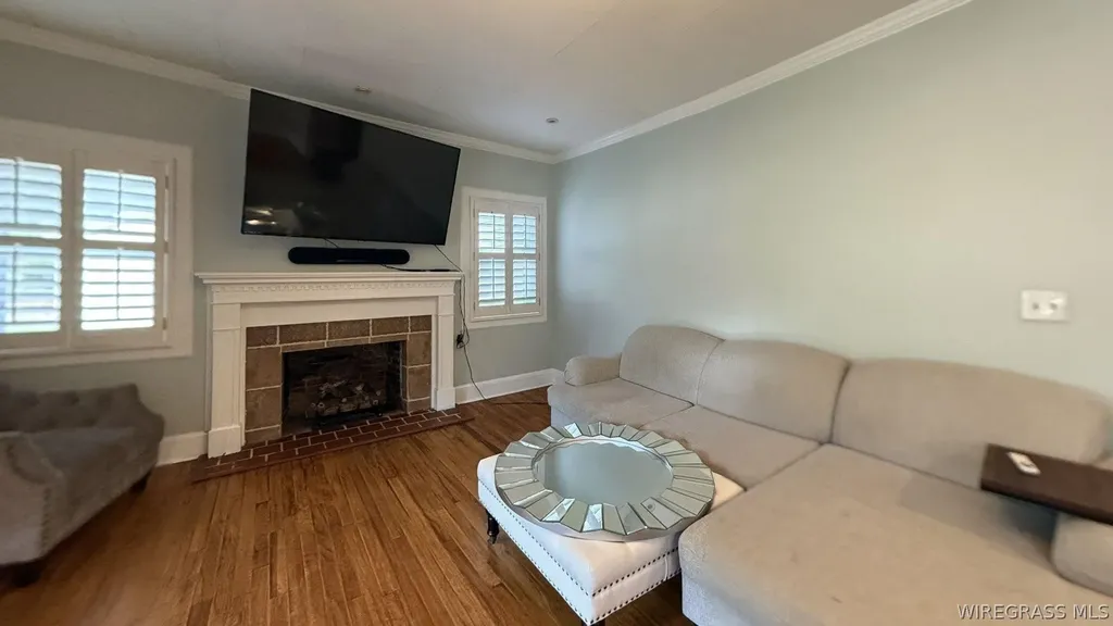 909 Crawford Avenue Enterprise AL 36330