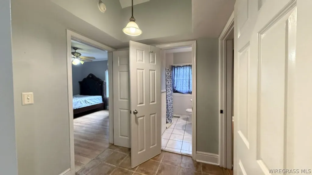 909 Crawford Avenue Enterprise AL 36330