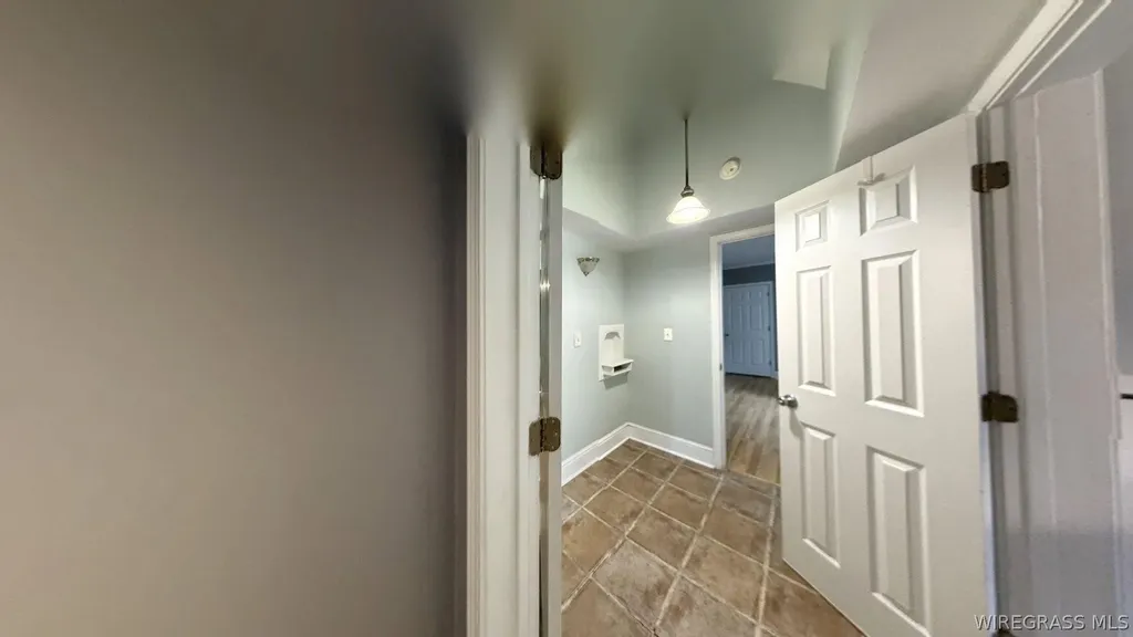 909 Crawford Avenue Enterprise AL 36330