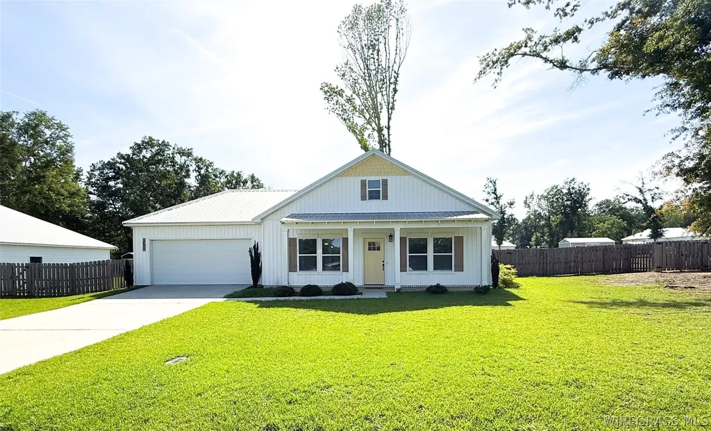 250 Merrit Drive Slocomb AL 36375