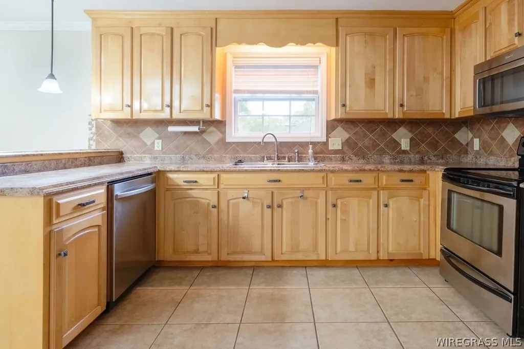 189 Cedar Grove Lane Enterprise AL 36330