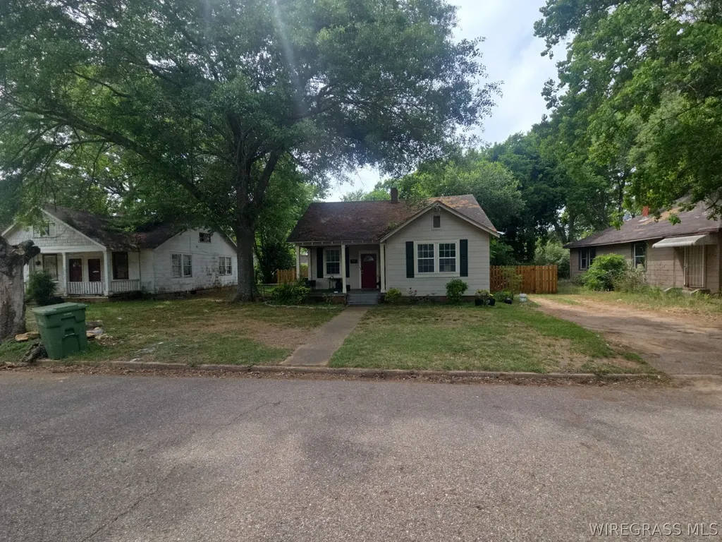 205 2nd Street Montgomery AL 36110