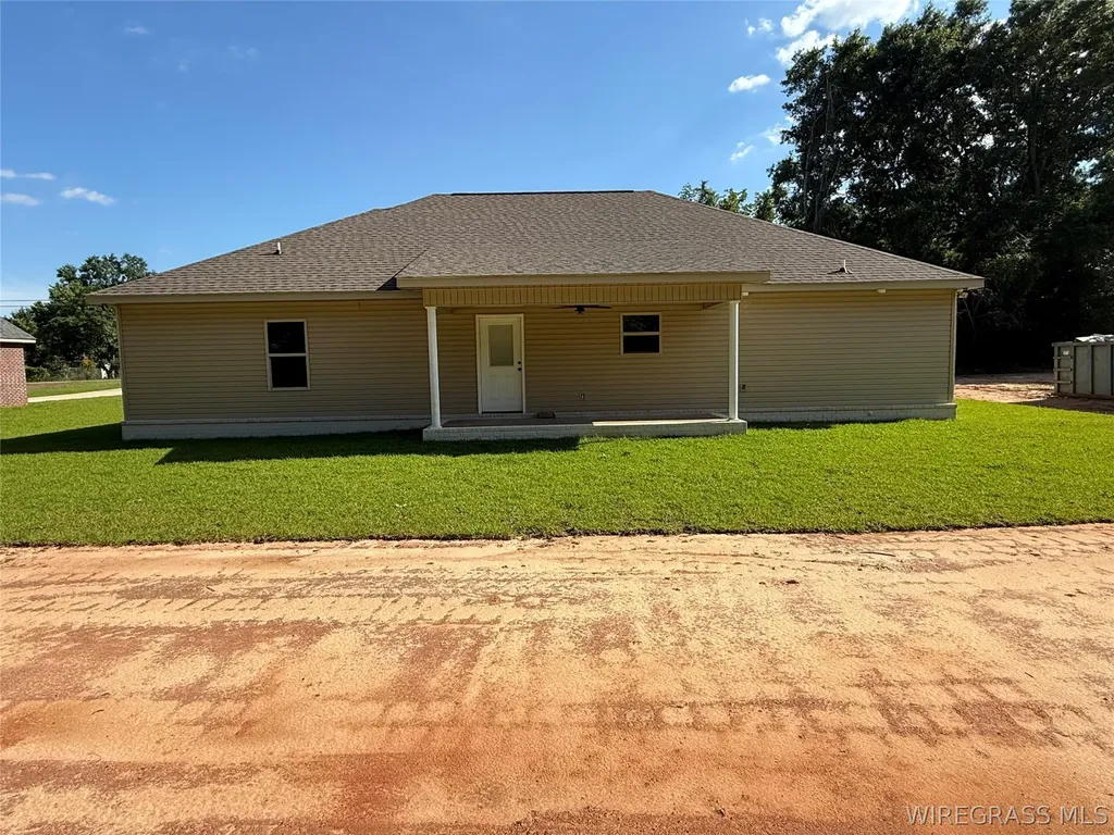 307 Coppinville Road Enterprise AL 36330