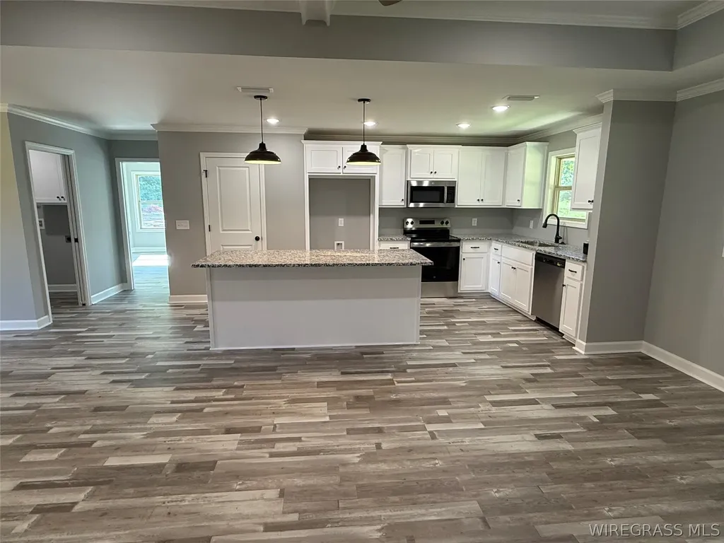 307 Coppinville Road Enterprise AL 36330